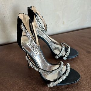 BADGLEY MISCHKA Rhinestone, strapped heels ! Beautiful for that perfect occasion